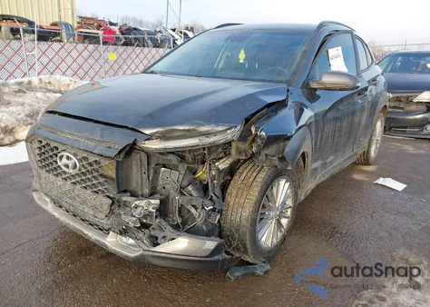 2020 Hyundai Kona Sel Plus z USA, uszkodzony, nr VIN KM8K62AA2LU525502